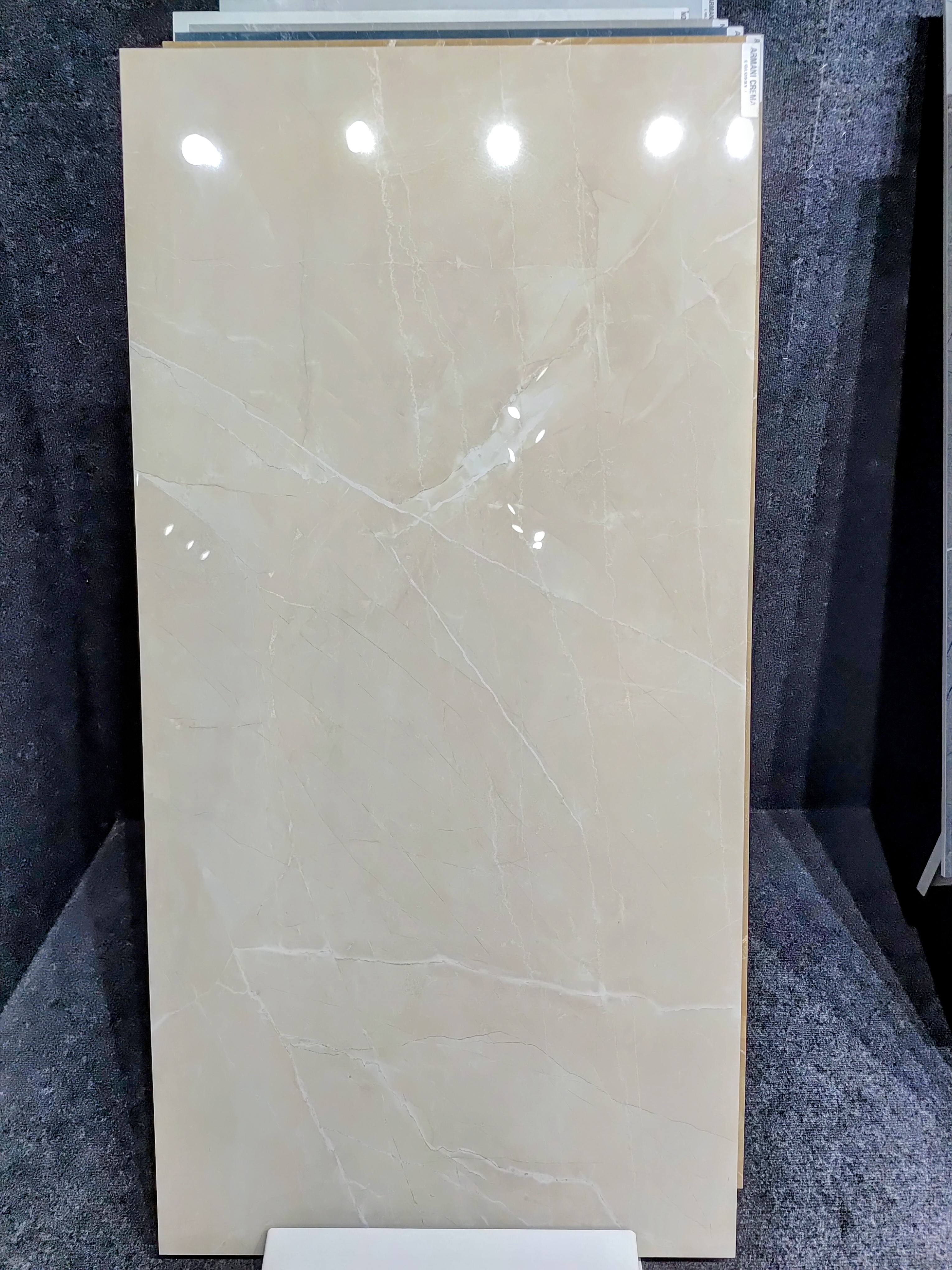 GLOSSY 600X1200MM