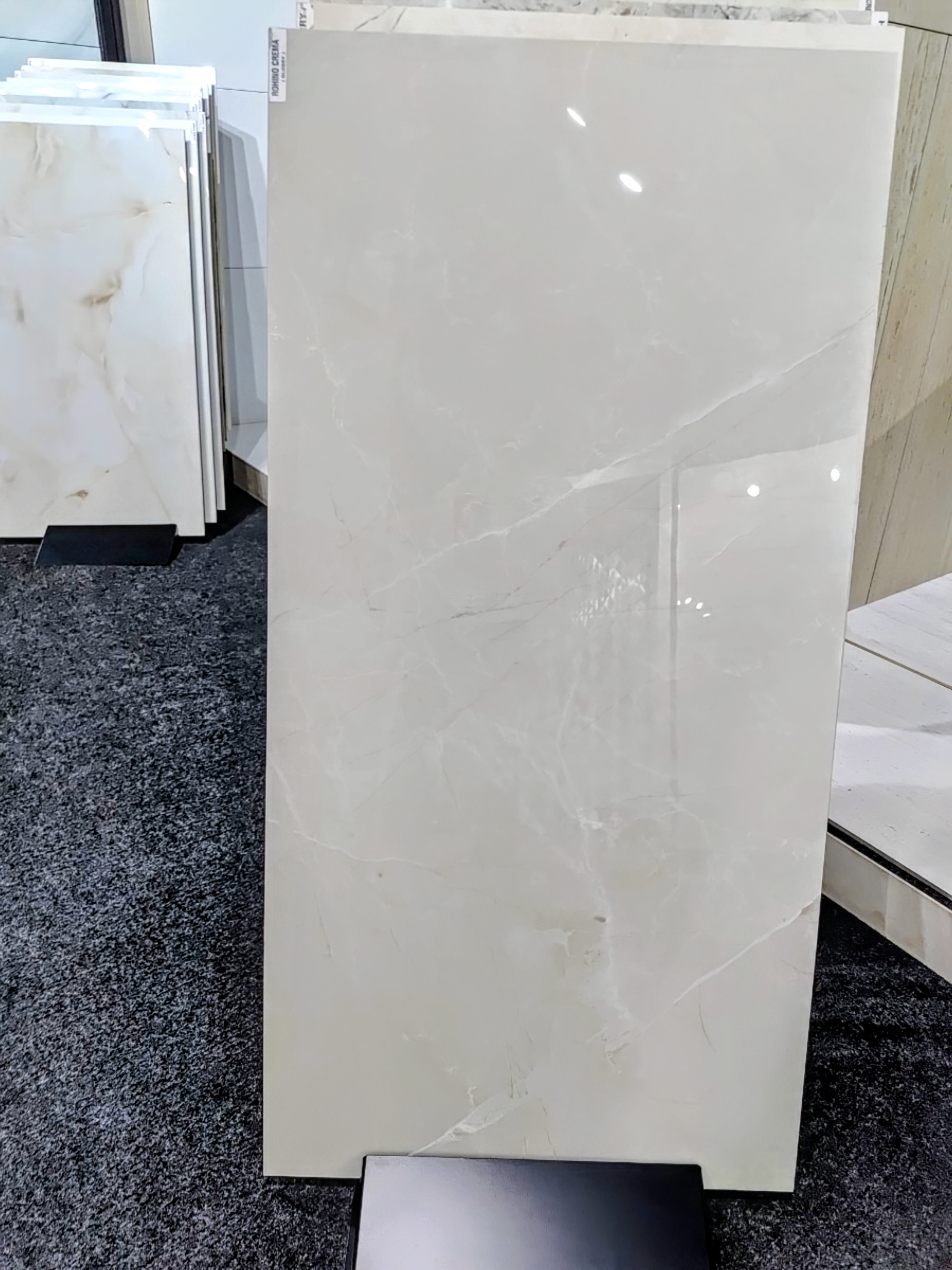 GLOSSY 600X1200MM